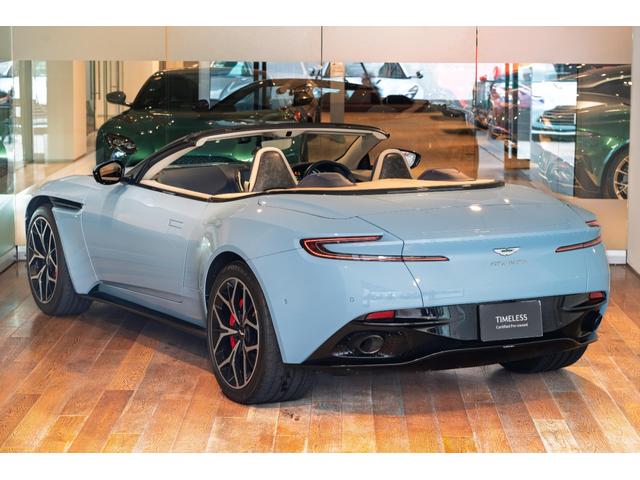 DB11 ヴォランテ V8 ヴォランテ V8 フロステッドグラスブルー(3枚目)