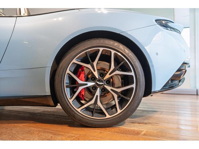 DB11 ヴォランテ V8 ヴォランテ V8 フロステッドグラスブルー(11枚目)