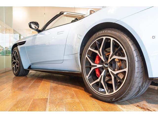 DB11 ヴォランテ V8 ヴォランテ V8 フロステッドグラスブルー(12枚目)