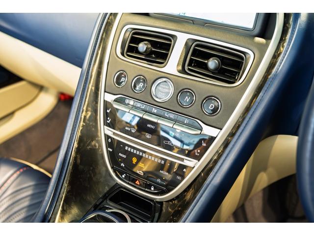 DB11 ヴォランテ V8 ヴォランテ V8 フロステッドグラスブルー(21枚目)