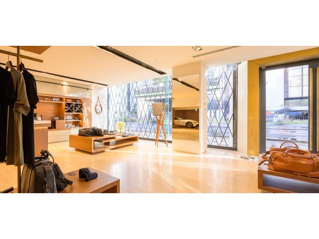 ＤＢ１２ヴォランテ 　右Ｈ　マグネティックシルバー（36枚目）