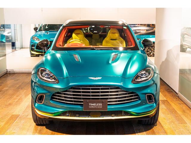 DBX 4.0 4WD ポディウムグリーンラッピング(6枚目)