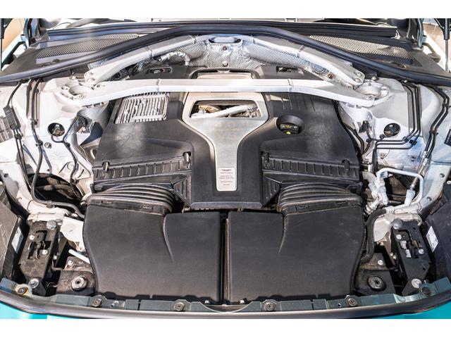 DBX 4.0 4WD ポディウムグリーンラッピング(14枚目)