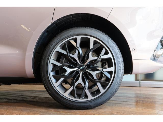 DBX 4WD ブラッシュパール 2025年新型モデル(13枚目)