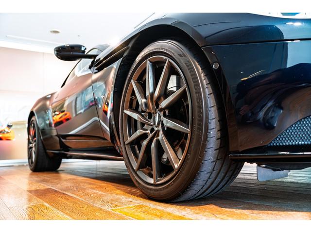 DB11 5.2 (ウルトラマリンブラック)(10枚目)