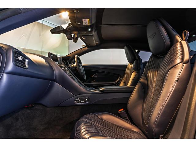 DB11 5.2 (ウルトラマリンブラック)(13枚目)