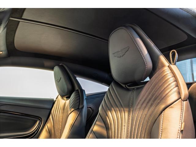 DB11 5.2 (ウルトラマリンブラック)(14枚目)