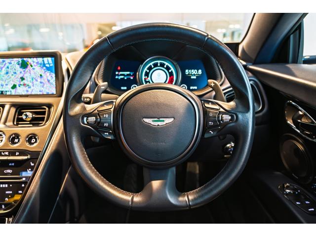 DB11 5.2 (ウルトラマリンブラック)(20枚目)