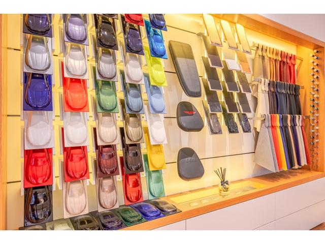 DB11 5.2 (ウルトラマリンブラック)(32枚目)