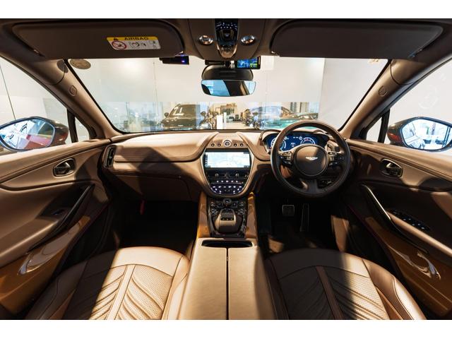 DBX 707 4WD リキッドクリムゾン(2枚目)