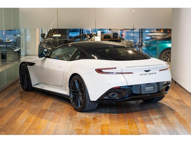 DB12 4.0 ニュートロンホワイト(6枚目)