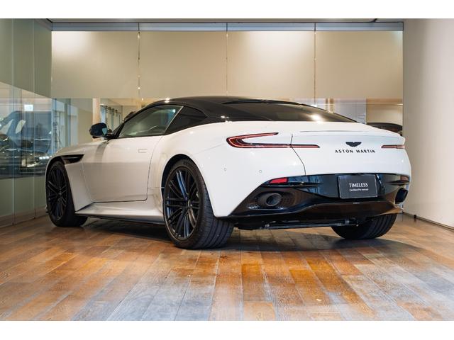 DB12 4.0 ニュートロンホワイト(7枚目)