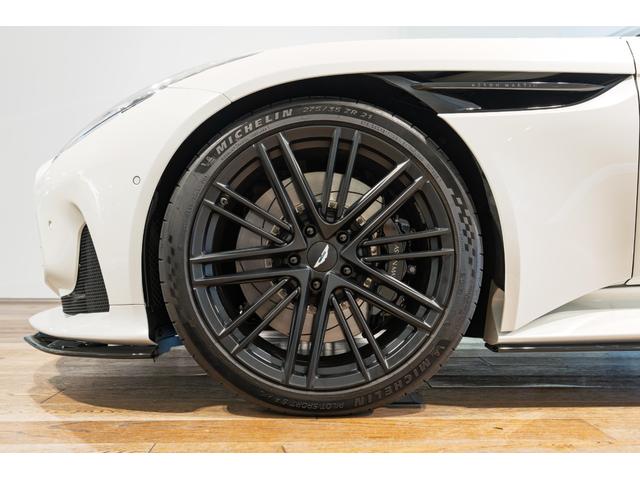 DB12 4.0 ニュートロンホワイト(21枚目)