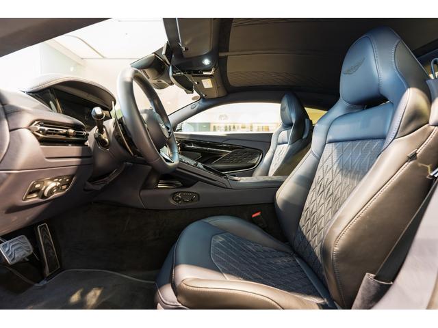 DB12 4.0 ニュートロンホワイト(24枚目)