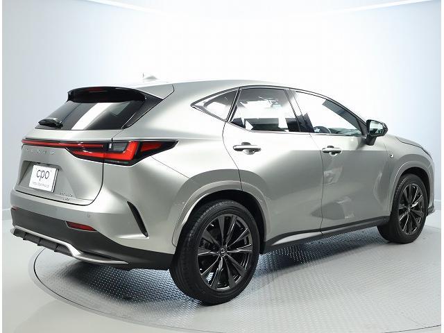 ＮＸ ＮＸ３５０　Ｆスポーツ　認定中古車ＣＰＯ　三眼フルＬＥＤヘッドライト　パノラミックビューモニター　デジタルインナーミラー　おくだけ充電　フロアマット　ラゲージマット　ドライブレコーダー（前後）　ホイールロックナット（9枚目）