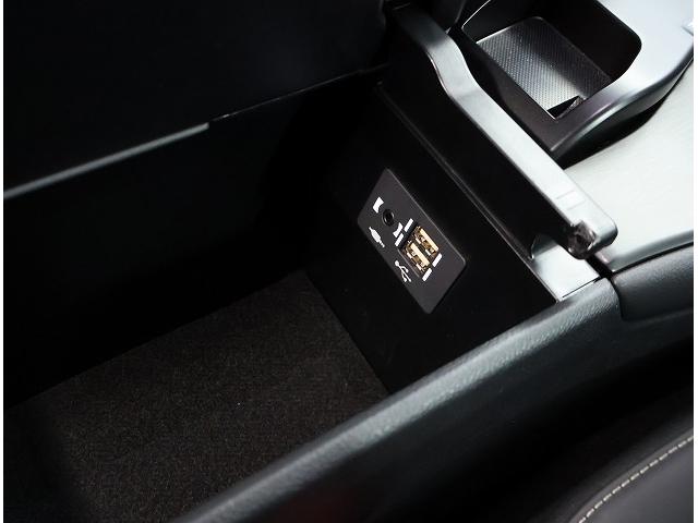 ＵＸ ＵＸ２５０ｈ　バージョンＬ　認定中古車ＣＰＯ（19枚目）