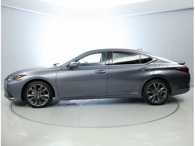 ES ES300h Fスポーツ 認定中古車CPO ムーンルーフ標準装備 プリクラッシュセーフティーシステム バックモニター L-TEX(合皮)シート ブラインドスポットモニター(3枚目)