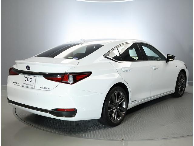 ＥＳ ＥＳ３００ｈ　Ｆスポーツ　認定中古車ＣＰＯ（2枚目）