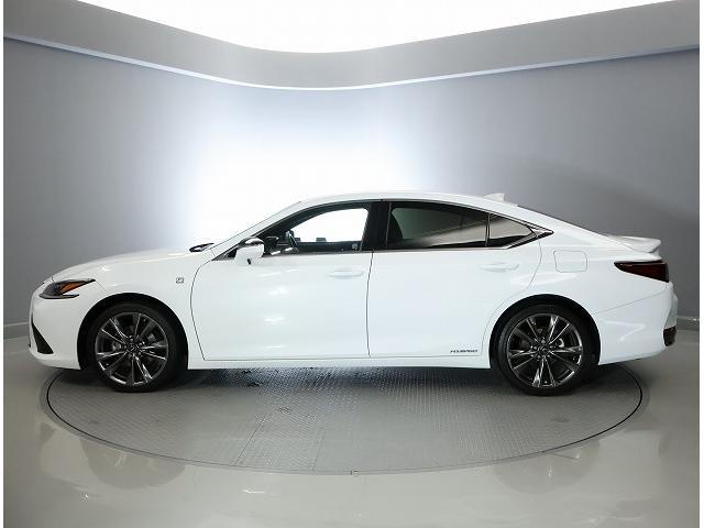 ＥＳ ＥＳ３００ｈ　Ｆスポーツ　認定中古車ＣＰＯ（3枚目）