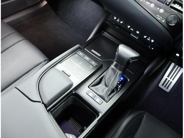 ＥＳ ＥＳ３００ｈ　Ｆスポーツ　認定中古車ＣＰＯ（7枚目）