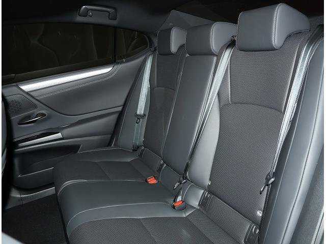 ＥＳ ＥＳ３００ｈ　Ｆスポーツ　認定中古車ＣＰＯ（14枚目）