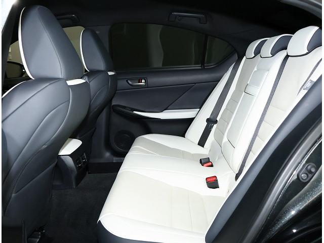 IS IS500 Fスポーツパフォーマンス 認定中古車CPO(9枚目)