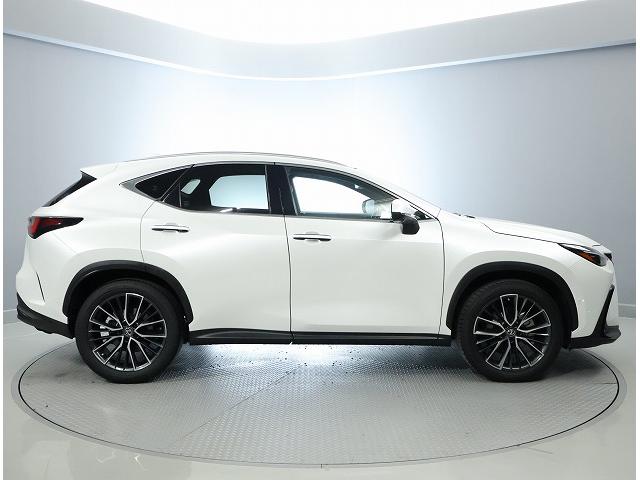NX NX350h バージョンL 認定中古車CPO(4枚目)
