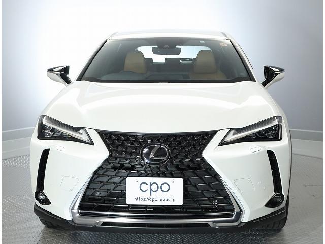 UX UX300e バージョンL 認定中古車CPO(5枚目)