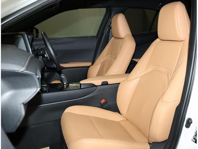 UX UX300e バージョンL 認定中古車CPO(13枚目)