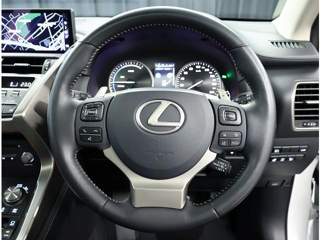 NX NX300h バージョンL 認定中古車CPO(11枚目)