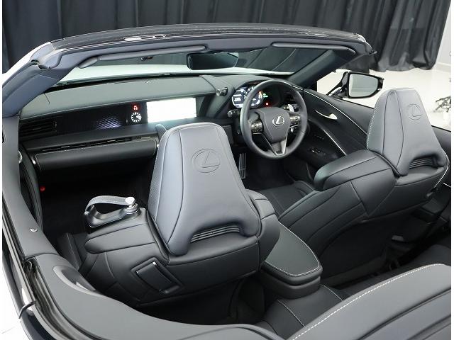 LC LC500 コンバーチブル 認定中古車CPO(11枚目)