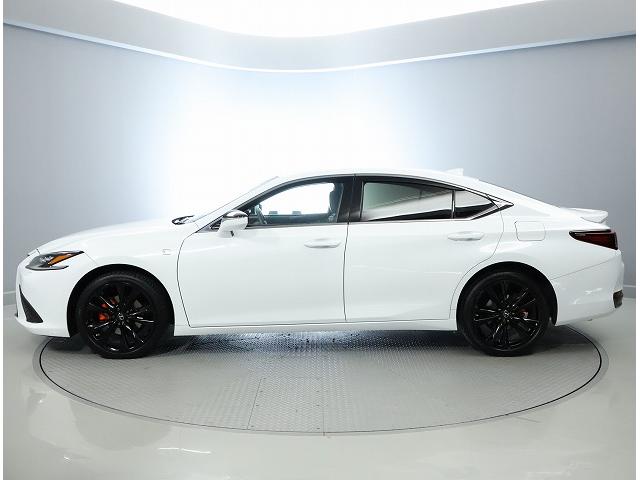 ES ES300h Fスポーツ 認定中古車CPO(3枚目)