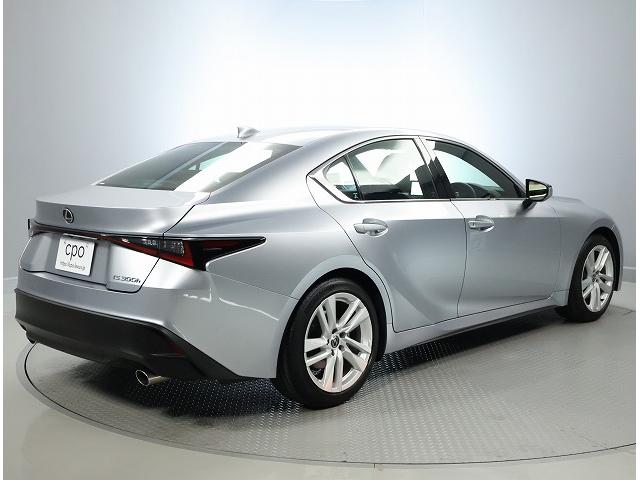 IS IS300h 認定中古車CPO(2枚目)