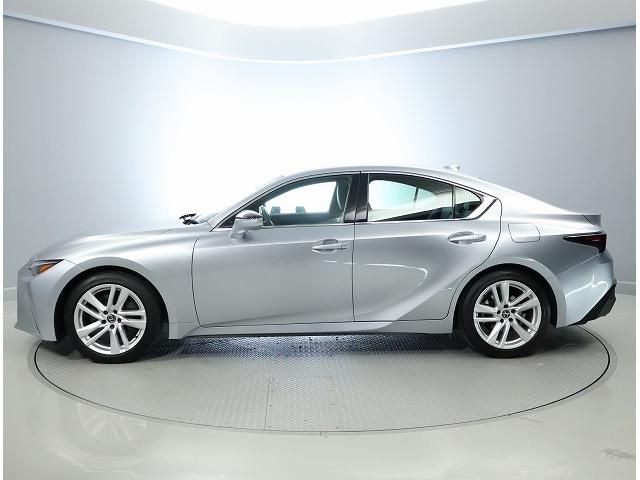 IS IS300h 認定中古車CPO(3枚目)