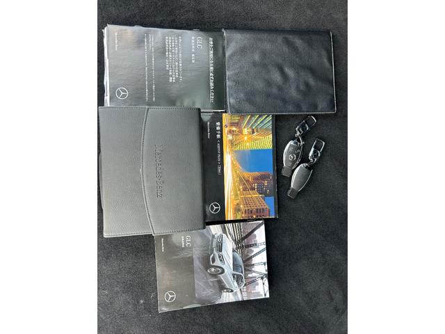 ＧＬＣ ＧＬＣ６３　Ｓ　４マチック＋　パノラマサンルーフ　純正２１インチアルミ　黒革シート　３６０°カメラ（4枚目）