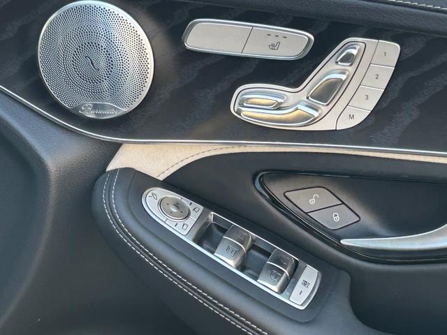 ＧＬＣ ＧＬＣ６３　Ｓ　４マチック＋　パノラマサンルーフ　純正２１インチアルミ　黒革シート　３６０°カメラ（12枚目）