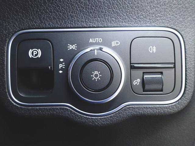 ＧＬＢ ＧＬＢ２００　ｄ　４マチック　ＡＭＧラインパッケージ　３列シート　ＡＭＧライン　Ｂｌｕｅｔｏｏｔｈ接続　ＥＴＣ　ＬＥＤヘッドライト　ＴＶ　アイドリングストップ　クルーズコントロール　コネクテッド機能　サイドカメラ　シートヒーター（20枚目）