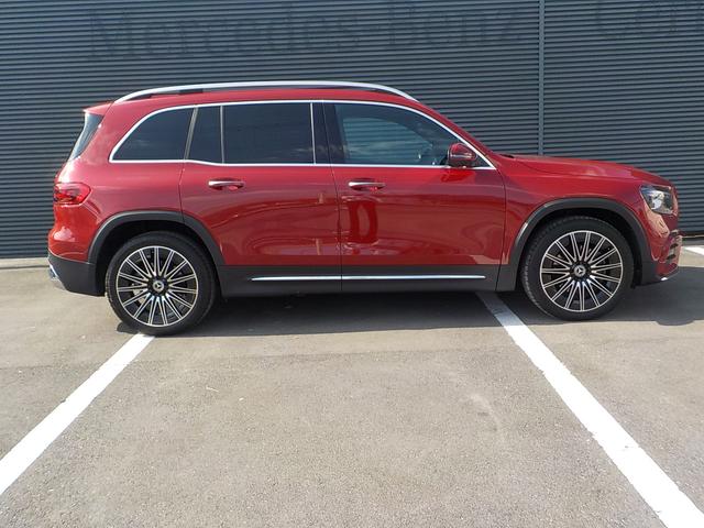 GLB GLB200 d 4マチック AMGラインパッケージ AMGレザーエクスクルーシブパッケージ 3列シート Bluetooth接続 ETC LEDヘッドライト TV アイドリングストップ クルーズコントロール サイドカメラ(5枚目)