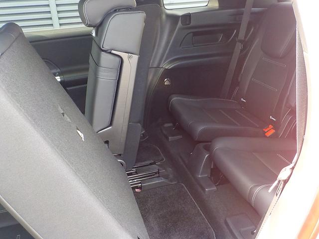 GLB GLB200 d 4マチック AMGラインパッケージ AMGレザーエクスクルーシブパッケージ 3列シート Bluetooth接続 ETC LEDヘッドライト TV アイドリングストップ クルーズコントロール サイドカメラ(23枚目)