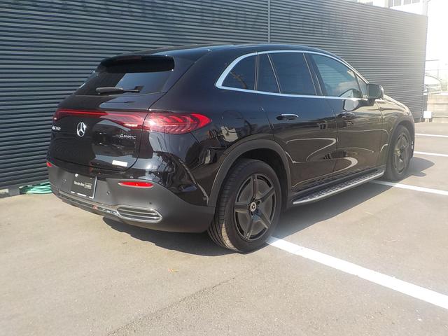 EQE SUV EQE350 4マチック SUV ローンチエディション Bluetooth接続 ETC LEDヘッドライト TV アイドリングストップ クルーズコントロール サイドカメラ サンルーフ・ガラスルーフ シートエアコン シートヒーター トランクスルー ナビ(7枚目)