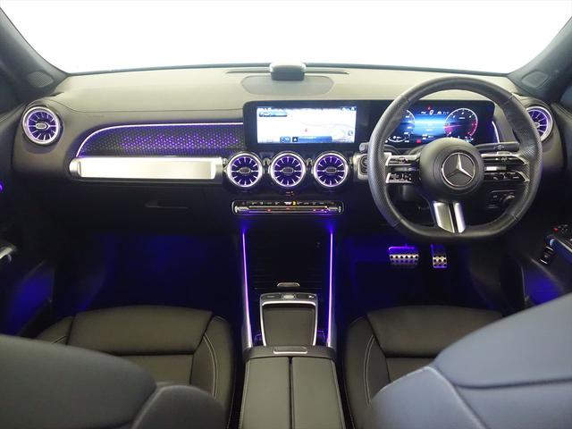 ＧＬＢ ＧＬＢ２００　ｄ　４ＭＡＴＩＣ　ナイトエディション　３列シート　Ｂｌｕｅｔｏｏｔｈ接続　ＥＴＣ　ＬＥＤヘッドライト　ＴＶ　アイドリングストップ　クルーズコントロール　コネクテッド機能　サイドカメラ　サンルーフ・ガラスルーフ　シートヒーター（12枚目）