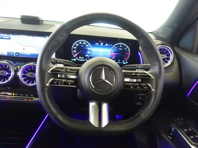 ＧＬＢ ＧＬＢ２００　ｄ　４ＭＡＴＩＣ　ナイトエディション　３列シート　Ｂｌｕｅｔｏｏｔｈ接続　ＥＴＣ　ＬＥＤヘッドライト　ＴＶ　アイドリングストップ　クルーズコントロール　コネクテッド機能　サイドカメラ　サンルーフ・ガラスルーフ　シートヒーター（17枚目）
