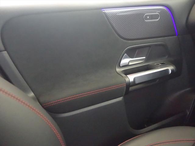 ＧＬＢ ＧＬＢ１８０　ＡＭＧラインパッケージ　３列シート　Ｂｌｕｅｔｏｏｔｈ接続　ＥＴＣ　ＬＥＤヘッドライト　ＴＶ　アイドリングストップ　クルーズコントロール　コネクテッド機能　サイドカメラ　シートヒーター　トランクスルー　ナビ　バックモニター（14枚目）