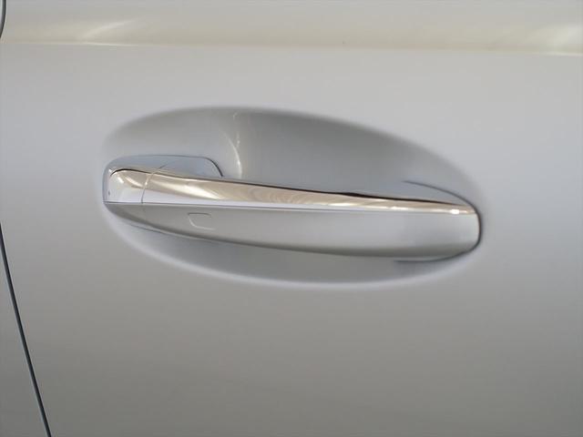 ＧＬＢ ＧＬＢ１８０　ＡＭＧラインパッケージ　３列シート　Ｂｌｕｅｔｏｏｔｈ接続　ＥＴＣ　ＬＥＤヘッドライト　ＴＶ　アイドリングストップ　クルーズコントロール　コネクテッド機能　サイドカメラ　シートヒーター　トランクスルー　ナビ　バックモニター（27枚目）