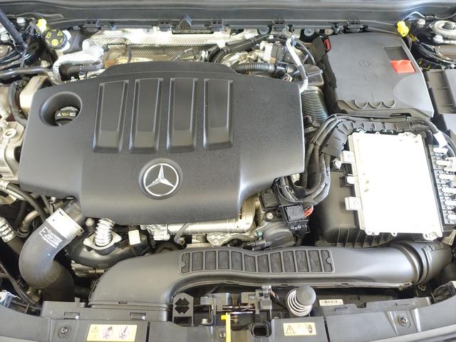 ＣＬＡクラス ＣＬＡ２００　ｄ　レザーエクスクルーシブパッケージ　Ｂｌｕｅｔｏｏｔｈ接続　ＥＴＣ　ＬＥＤヘッドライト　ＴＶ　アイドリングストップ　クルーズコントロール　コネクテッド機能　サンルーフ・ガラスルーフ　シートヒーター（9枚目）