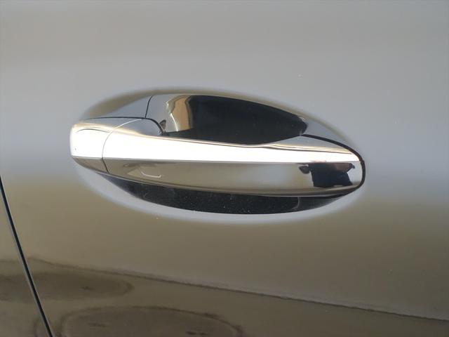 ＣＬＡクラス ＣＬＡ２００　ｄ　レザーエクスクルーシブパッケージ　Ｂｌｕｅｔｏｏｔｈ接続　ＥＴＣ　ＬＥＤヘッドライト　ＴＶ　アイドリングストップ　クルーズコントロール　コネクテッド機能　サンルーフ・ガラスルーフ　シートヒーター（26枚目）