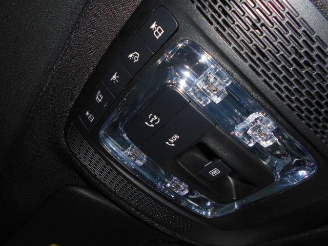 GLB GLB180 3列シート Bluetooth接続 ETC LEDヘッドライト TV アイドリングストップ クルーズコントロール コネクテッド機能 サイドカメラ サンルーフ・ガラスルーフ シートヒーター(12枚目)