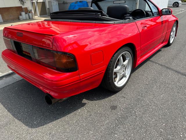 サバンナＲＸ－７ カブリオレ　カブリオレ（２名）　　運転席側バケット有り　ノーマルボンネット有り　エンジンオーバーホール済み　オールペイント済み　１３Ｂエンジン　社外マフラー　社外ステアリング　ｅ／ｇＯＨ済み（28枚目）