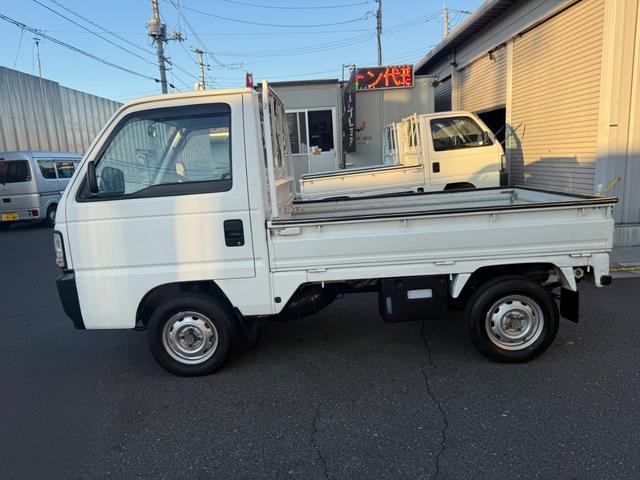 アクティトラック SDX 4WD 5速マニュアル 荷台カバー アオリゴムカバー ラジオ(5枚目)