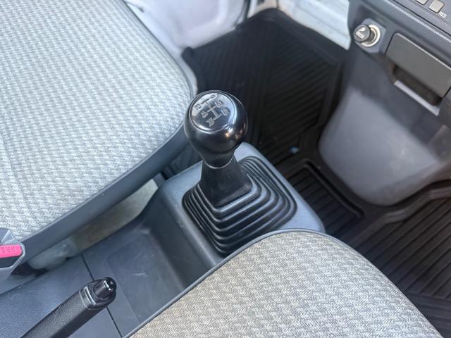 アクティトラック SDX 4WD 5速マニュアル 荷台カバー アオリゴムカバー ラジオ(11枚目)